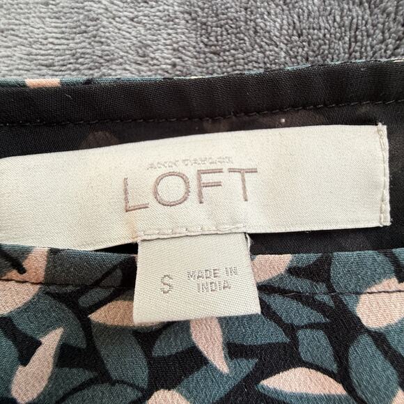 LOFT Dress Womens‎ Small Leaf Print Short Sleeve Belted Knee Length Polyester - Picture 3 of 12